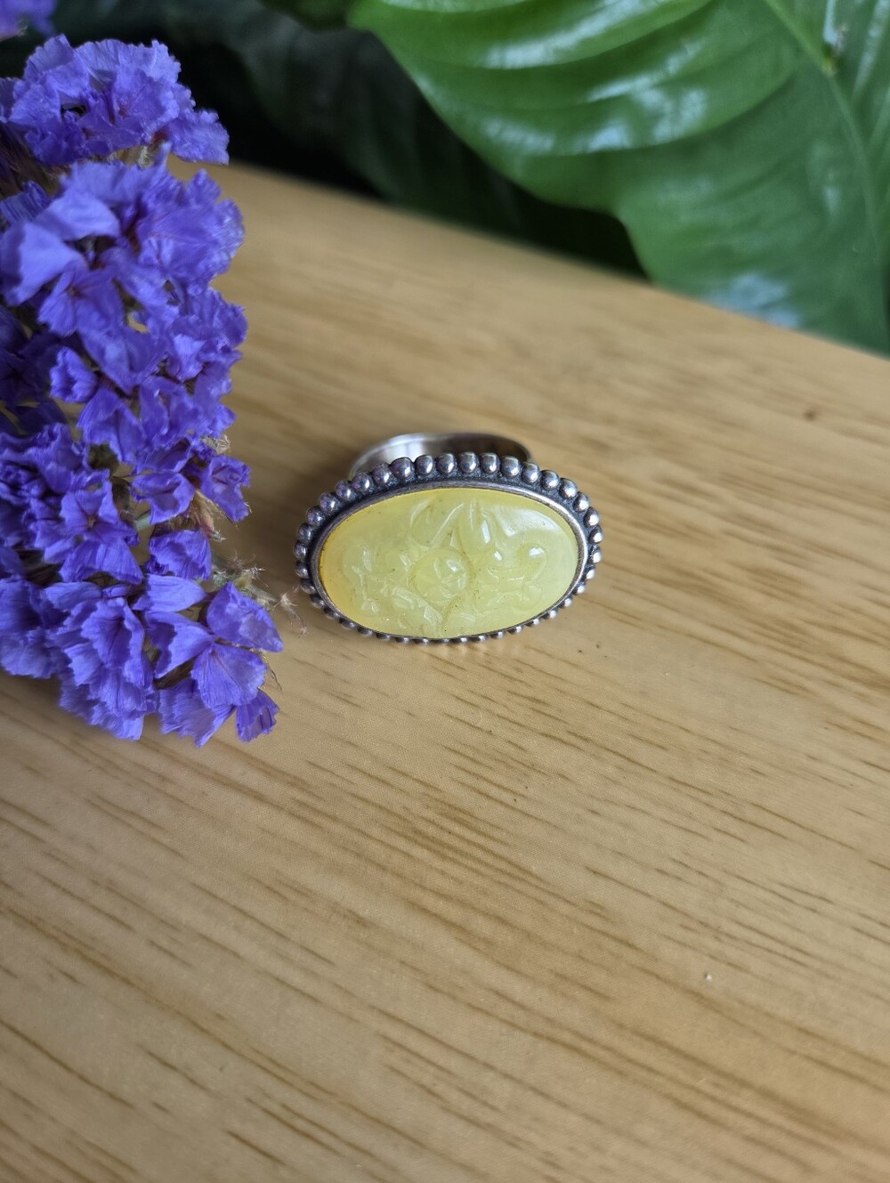 Vintage  Sterling Silver Ring With Floral Yellow Aventurine.signed 925. Size 8.